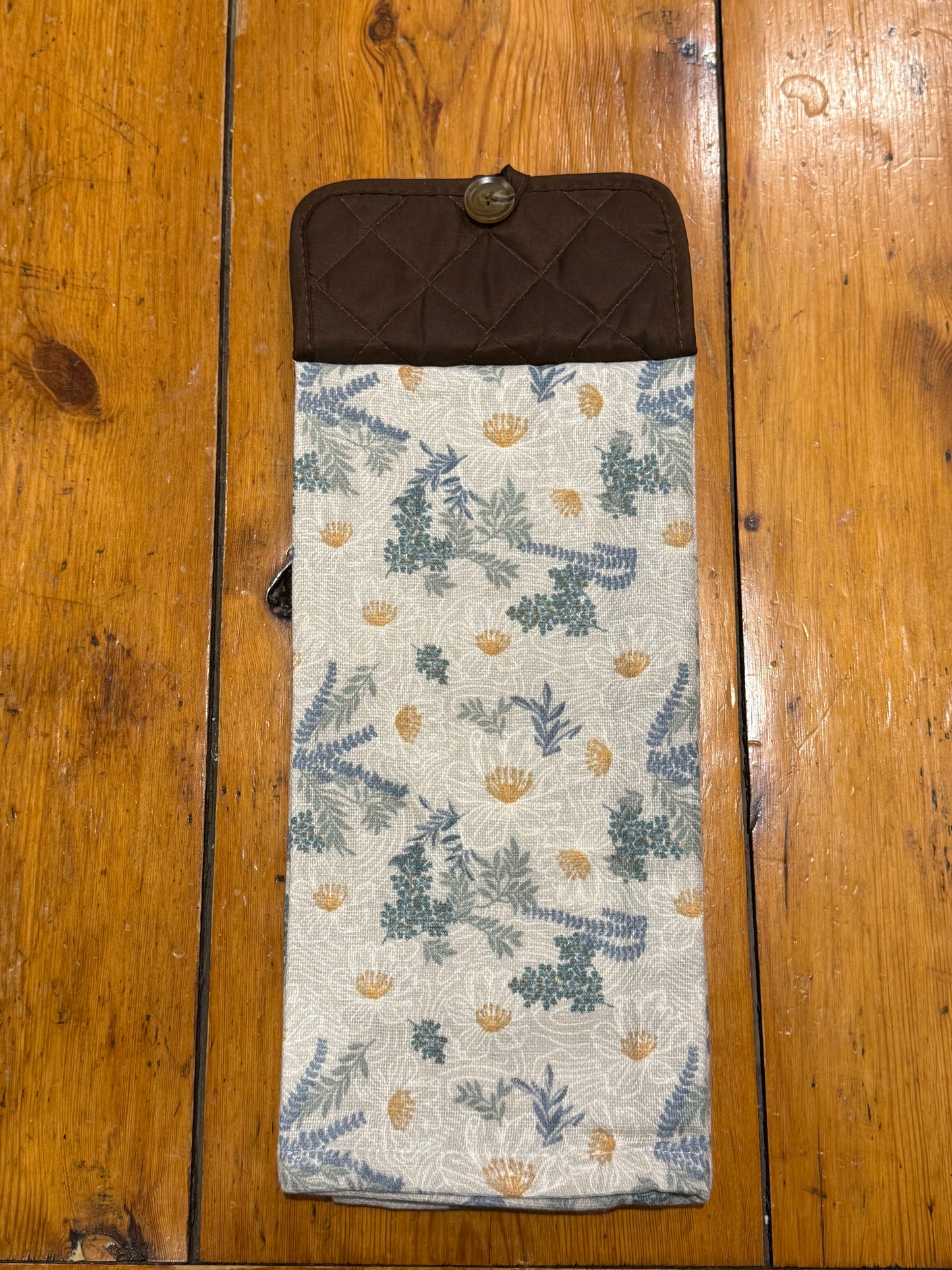 Hanging Towel